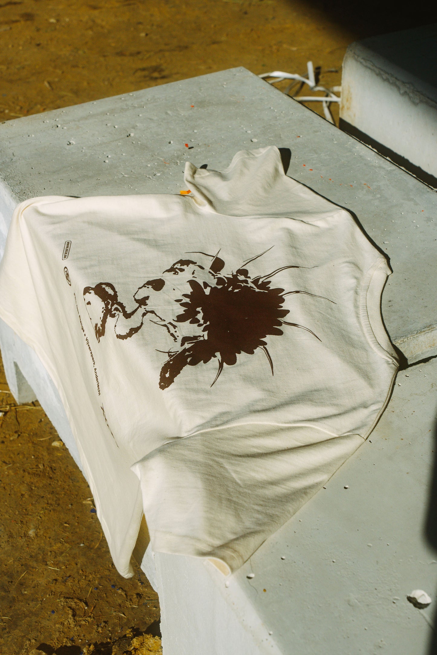 T-SHIRT NATURAL RAW 'DRAGON FRUIT'