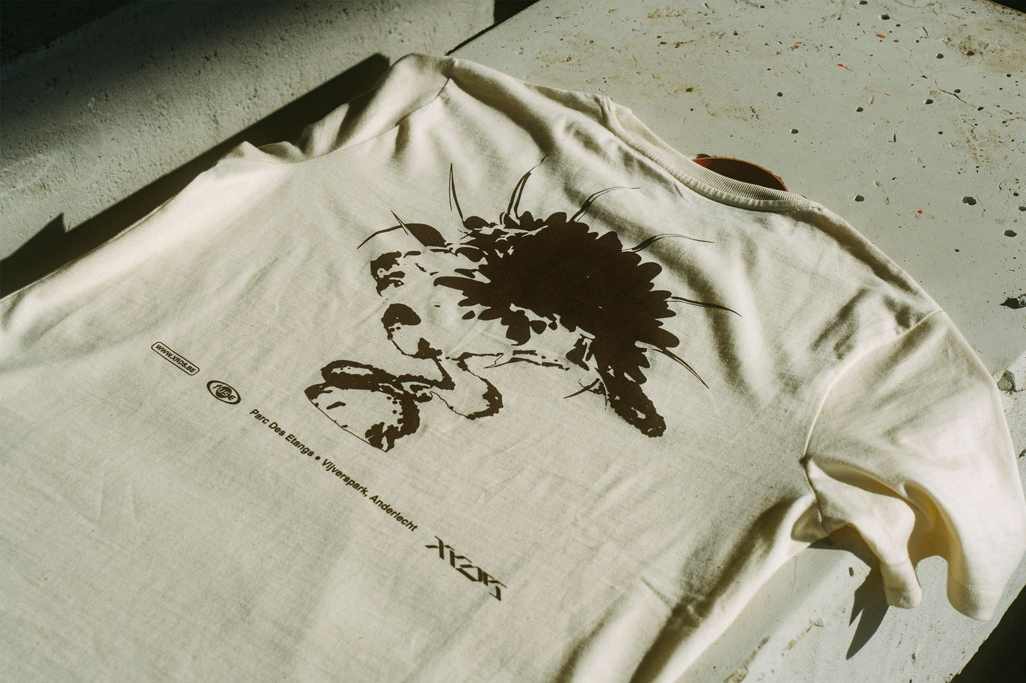 T-SHIRT NATURAL RAW 'DRAGON FRUIT'