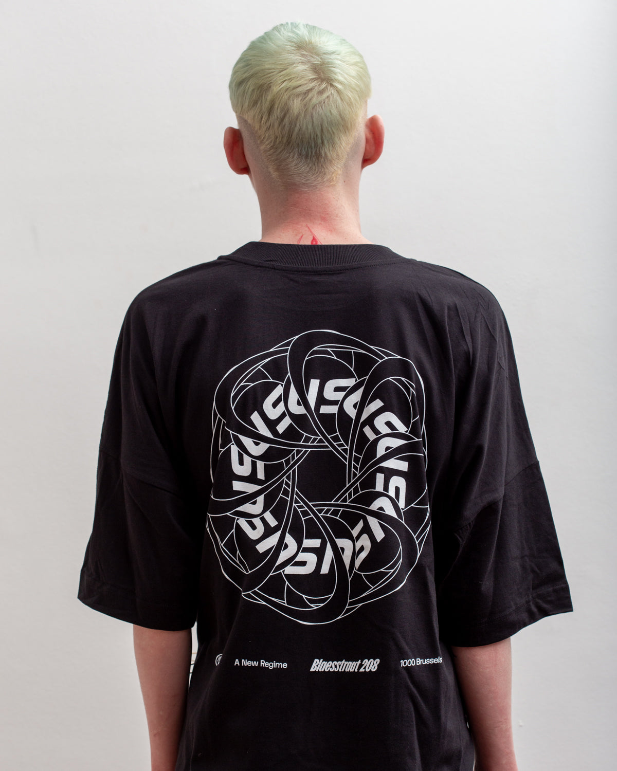 T-SHIRT '01'