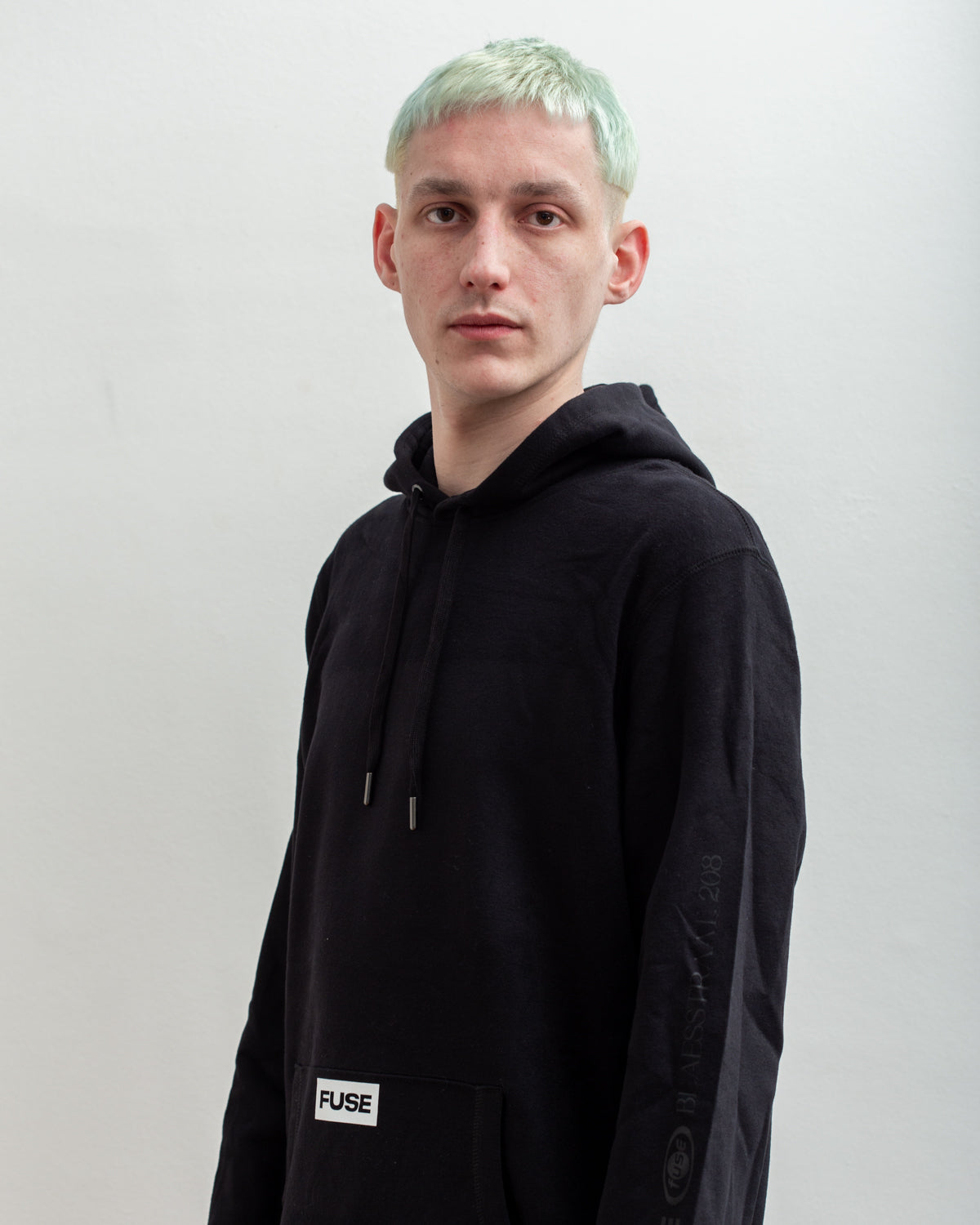 HOODIE '01'